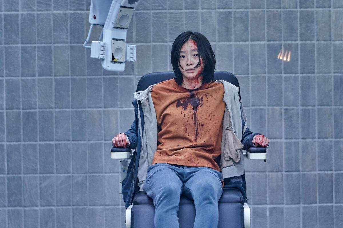 Kim Da Mi dalam film The Witch: Part 1. The Subversion. (dok. Warner Bros. Pictures/The Witch: Part 1. The Subversion)
